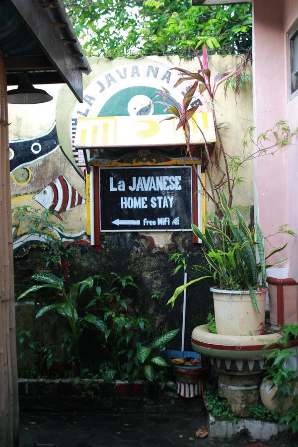 La Javanaise Home Stay Malioboro 요그야카르타 외부 사진