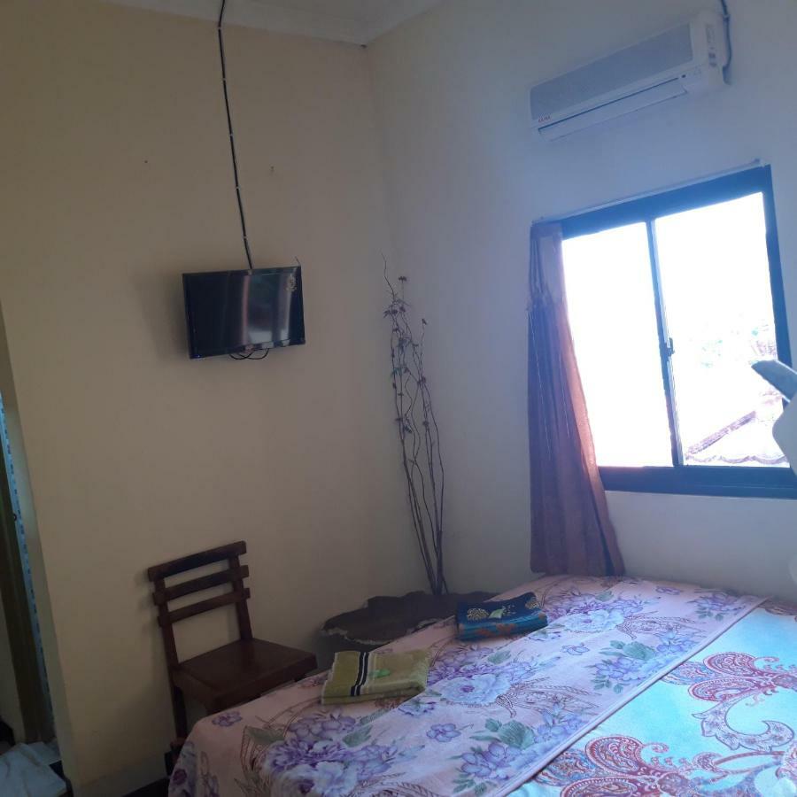 La Javanaise Home Stay Malioboro 요그야카르타 외부 사진